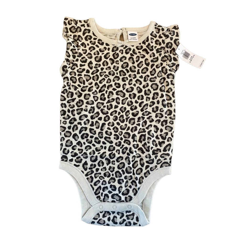 NWT Baby Girl Size 6-12 Month Leopard Print One-Piece Short Sleeve Bodysuit